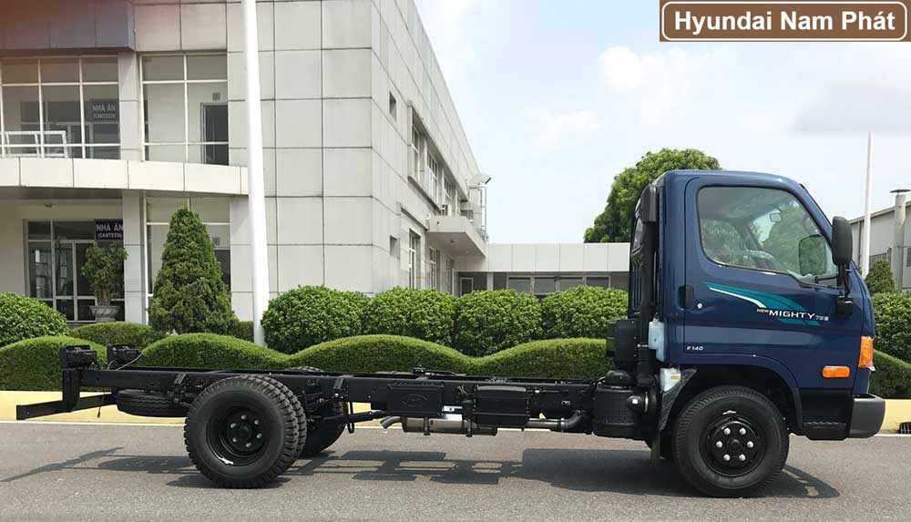 Xe tải Hyundai Mighty 75S 4 Tấn Thùng Mui Bạt