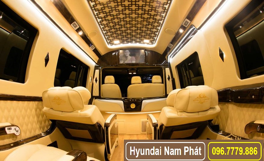 Hyundai Solati Limousine 10 Chỗ Bản Nâng Cấp Hoàn Hảo